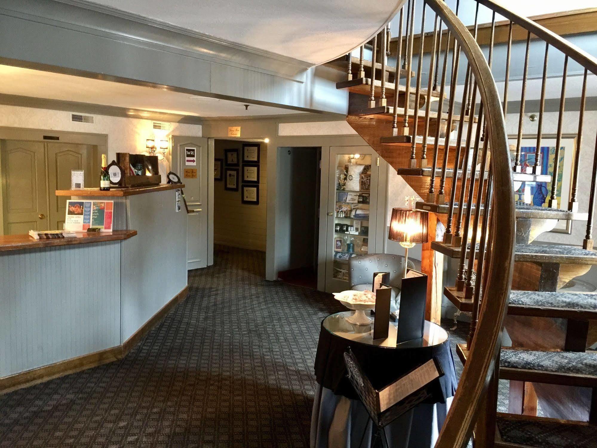 Afton House Inn Eksteriør billede